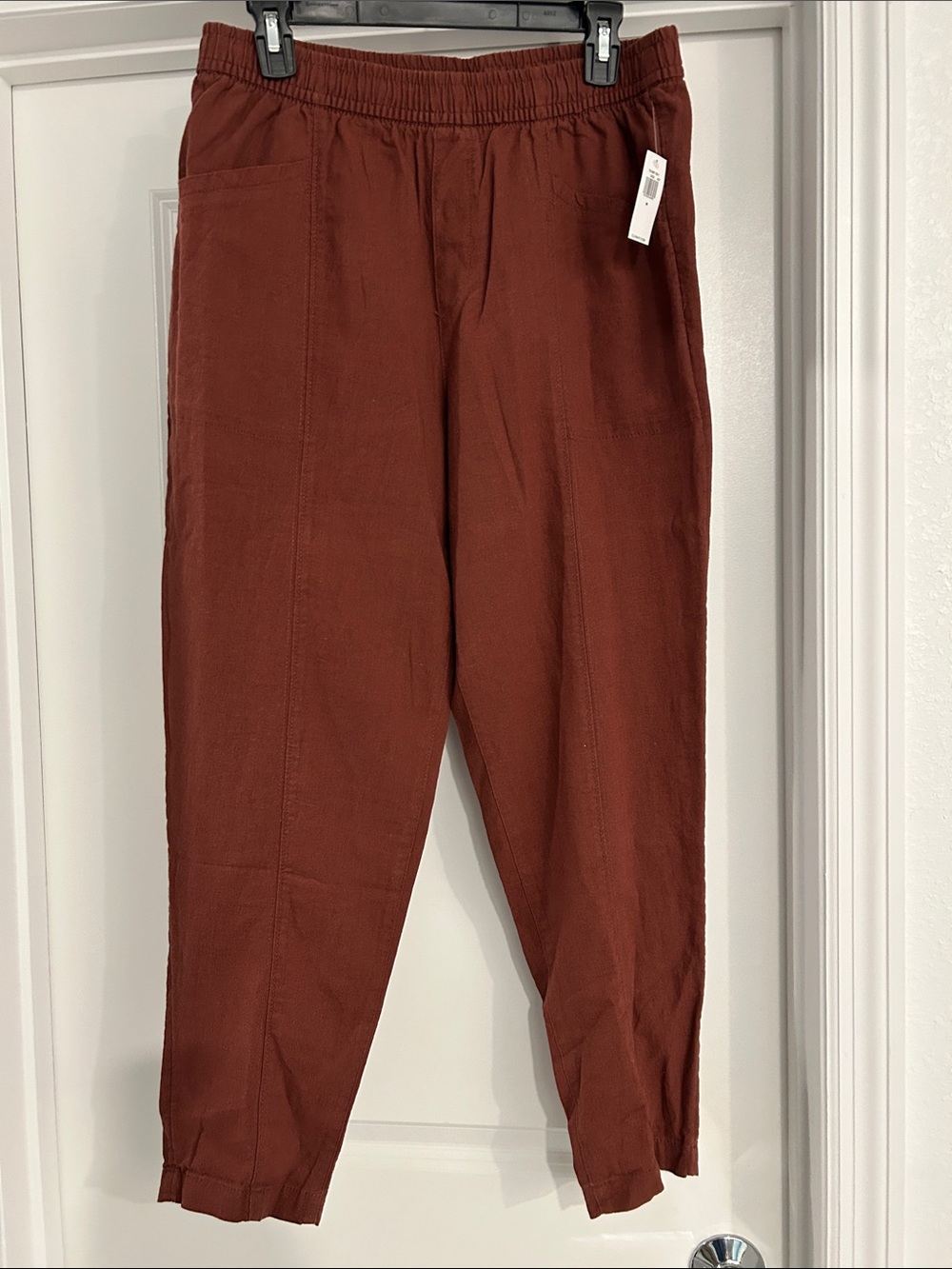 Women’s Rust Brown Pull-On Casual Pants